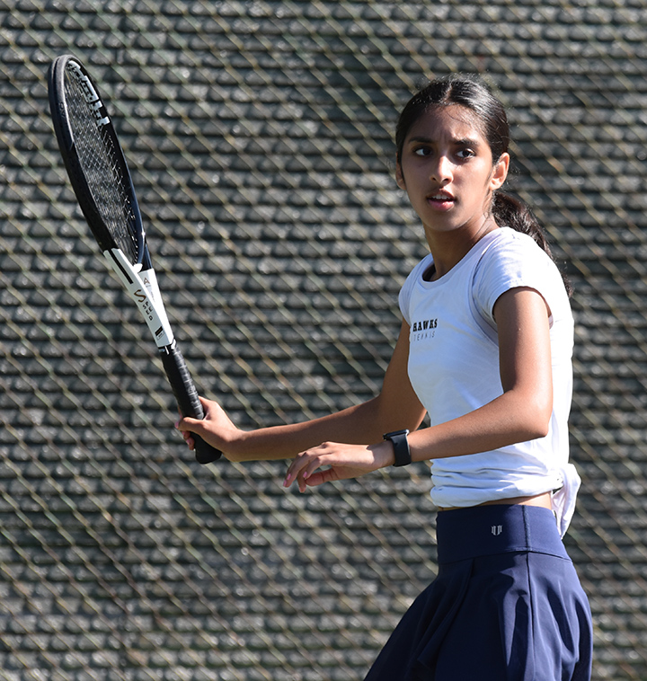 Girls&#039; varsity tennis