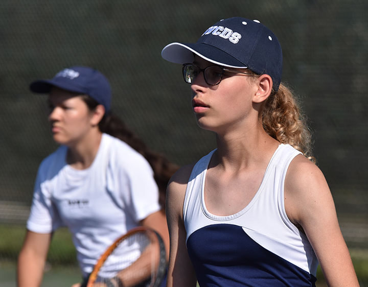 Girls&#039; varsity tennis